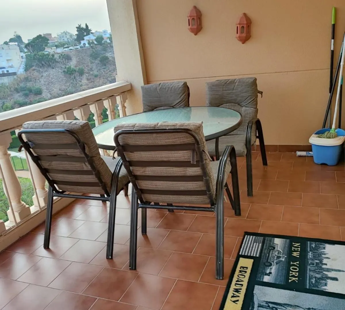 Apartamento Cerca De La Playa 丰希罗拉 0*,